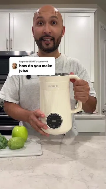 Replying to @Nikki you can make juice with this machine and here are the ingredients: 1 Kiwi 1 whole apple 1 Kale Leaf  Water till max  #nutmilkmaker #almondmilkmaker #milkmaker #kitchenessentials #juicermachine 