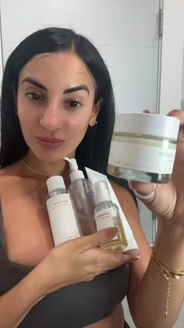 Mi skincare koreano favorito!!  @mixsoon_official  #mixsoon #mixsoonbeanessence #koreanskincare #koreanskincareroutine #skincareroutine 