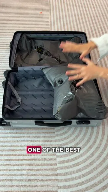 Packing Has Never Been THIS Easy – You’ll Thank Me Later #PackingHack #SpaceSaver #TravelTips #PackingMadeEasy #TikTokShopLaborDaySale #fallfreshness #videowave 