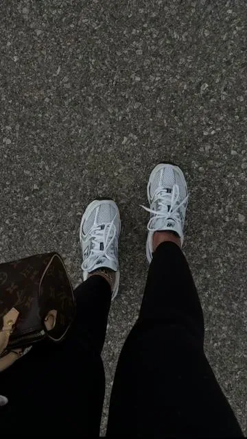 #newbalance530 #sneakers #newbalance 
