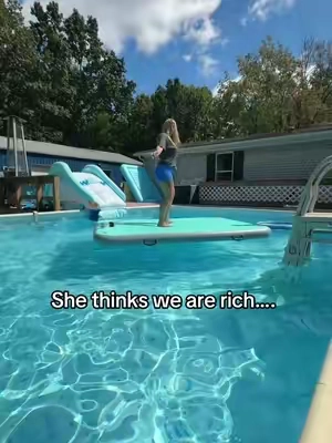 #float #floatingdock #inflatable #TikTokShopCreatorPicks #tiktokshoprestock 