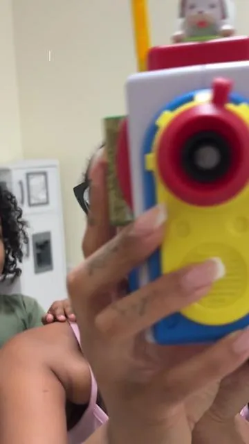 Catching funny moments like this is why I love vlogging 😭😂 well.. my kids getting hit with the ball wasn’t funny lol. But u get what I mean 😂 leave a white heart if u a real one 🤍🤍🤍 #sahm #morningroutine #vlog #sahmlife #fyp 