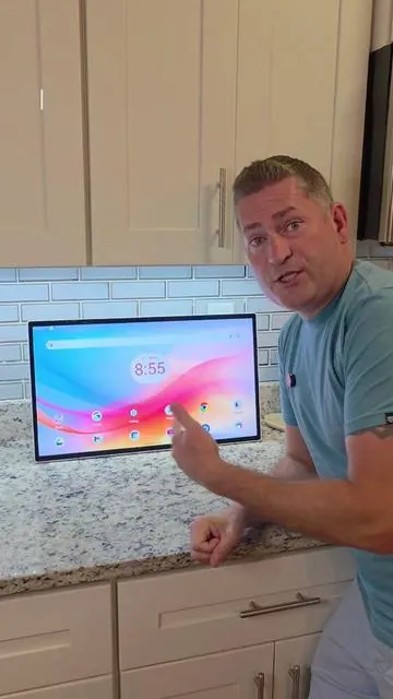 The KTC 25 in. MegPad is the ultimate entertainment solution for your home and on the go! You can get any application you want from streaming, social media, games, and more! It has a handle as well so you can take it anywhere! #tablet #ktc #entertainment #streaming #gaming