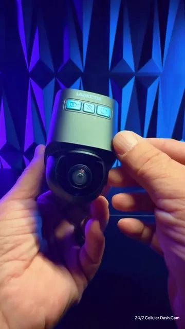 This cellular dash cam lets you keep an eye on your car no matter where you are — no Wi-Fi needed. Whether you’re at work, traveling, or parked overnight, you can open your phone and see a live view of your car anytime, anywhere. ✅ Cellular Connection – Works wherever your car is, even without Wi-Fi ✅ Instant Notifications – Get alerts if someone gets close to your car or bumps it ✅ Front + Rear Coverage – Two cameras for full protection ✅ Crystal Clear Video – Day & night vision so you never miss details ✅ Perfect for Road Trips, Parking Lots & Driveway Security It’s like having a personal security guard watching your car 24/7. Total game changer for anyone who worries about where they park! #car #cartok 