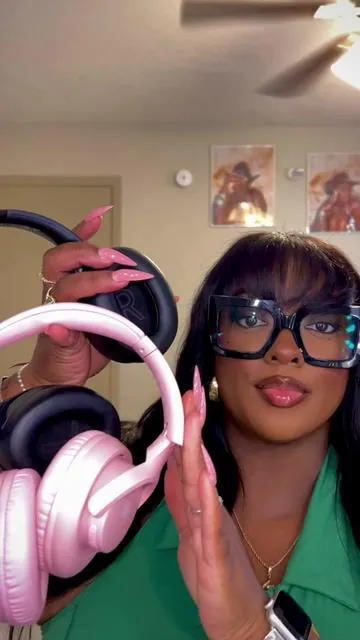 I love these headphones just as much as the pink one 