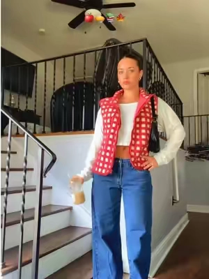 the cutest vest for fall @Uaneo #fallfashion #sherpa #fallaesthetic 