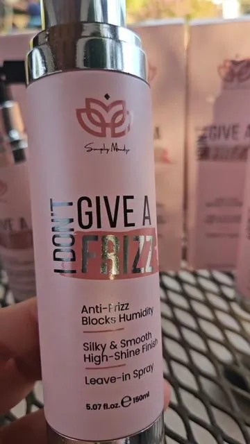 Estoy Amando este Nuevo producto 🥰✨️👌🏻 #idontgiveafrizz #TikTokShopMadaii #simplymandys #hair 