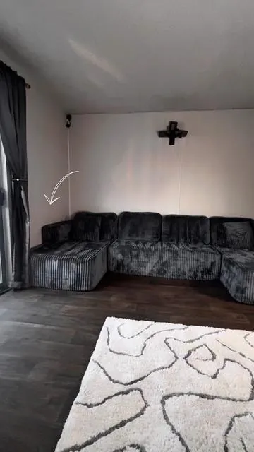 This is the best couch I’ve ever bought ! 10/10 ⭐️ #bonelesscouch #couch #tiktokshop #viralcouch 