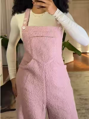 these overalls are SO CUTE😻💖 #halara #overalls #overallsoutfits #falloutfits #fallootd 