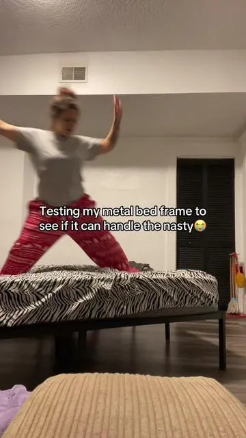 #bedframe #metalbedframe #bedroomfurniture #furniture #TikTokShopCreatorPicks 