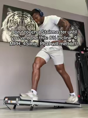 Lock in 5x a week on incline 😤💪🏾 #walkingpad #inclinewalk #inclinewalking 