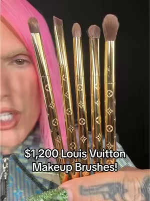 Is the rare $1,200 @Louis Vuitton makeup brush set Jeffree Star Approved? 🤯 I test them out using my iconic neutral palette! Lip Combo: @Jeffree Star Cosmetics “Leo” lip liner + Louis Vuitton “Nude Nécessaire” matte rouge + #jeffreestarcosmetics “Softcore Sparkle” gloss  #makeupreview #jeffreestar #louisvuitton #BeautyTok