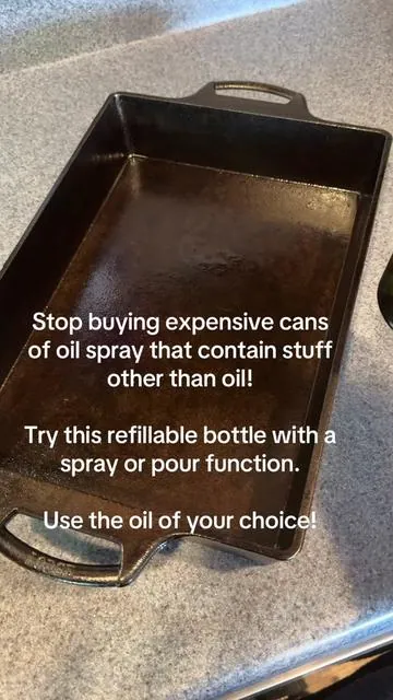 Use this refillable bottle for your oils! Pure oil, no additives like in the spray cans! And way cheaper than cans! #oil #oilsprayer #kitchen 