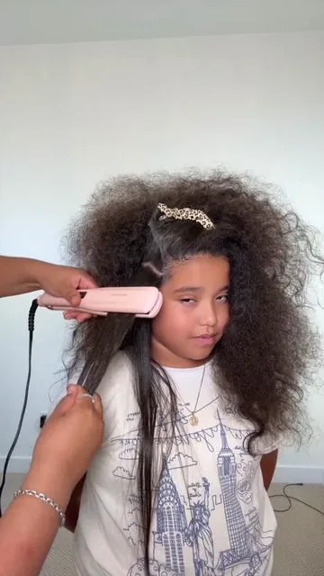 Original price is $100 but right now you can get it for only $56.99 plus free shipping!!! #wavytalk #wavytalksteamsesh #steamlinepro #curlyhair #hairtransformation 