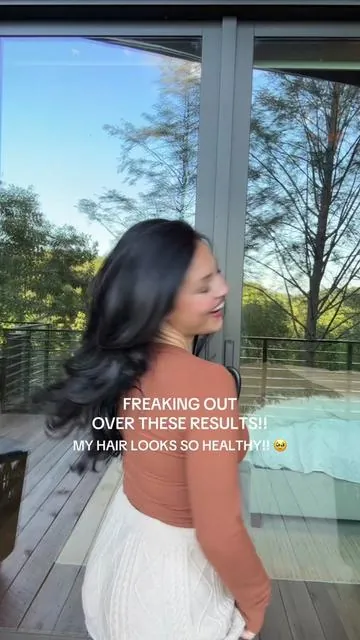 Buy it right now. You’re gonna be sending me a thank you message haha!! Omg so obsessed!!! My hair has never looked healthier, thicker, shinier, bouncier 😮 I’m still in shock! AND THERES A SALE. RUN!!  #damagedhair #hairrepair #healthyhairtips #hairtransformation #frizzyhairtips 