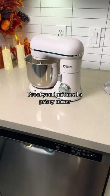Compact, affordable, and actually kneads dough like a pro @Kitchen in the Box US #standmixer #bakingtools #kitchenmusthaves #tiktokshopcreatorpicks #creatoricons 