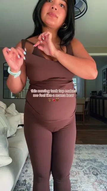 This nursing tank top reminds me of chocolate milk 🤭🌰 and it’s so comfy @momanda #brownoutfits #nursingtanktop #nursingbra #maternityclothes #pregnancytiktok 
