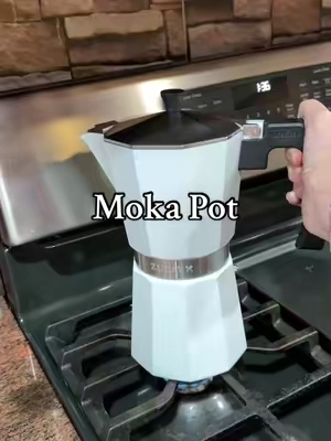 No cords, no noise, no plastic.  Just bold, smooth and rich coffee, the simple way.   If you’ve never used a Moka Pot you’re in for a treat! #morning #morningcoffee #mokapot #coffeelover  @Zulay Kitchen 