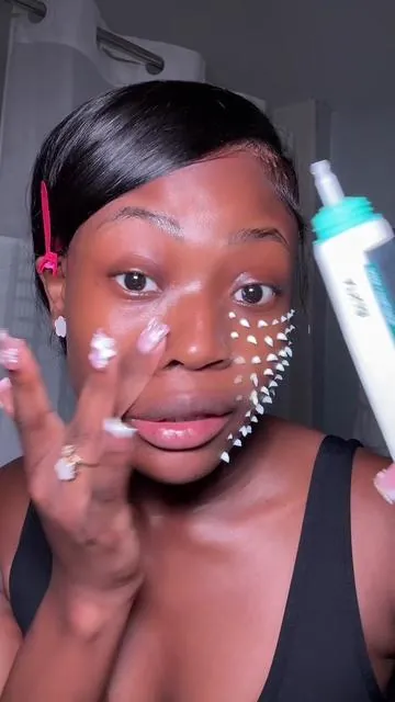 @anua_global PDRN Cream🩵🤍🩵 This cream is not your average moisturizer—it’s powered by PDRN, a game-changer for repairing, soothing, and strengthening your skin barrier ✨ If you’re dealing with dryness, dullness, or irritation, this is the skin reset your routine has been waiting for. 🧴 #Anua #PDRNCream #KBeautySkincare  #glassskin #anuasuperbrandday  