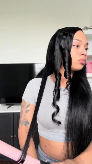 Tried out this rotating curling iron so you don’t have to ✨ Here’s how it actually works…   @wavytalkofficial #wavytalk #wavytalkhair #wavytalkrotatingcurlingiron #curlingiron 