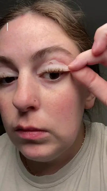 Forgot to shoot a clip of them before! 😖 love this kit! There’s definitely a learning curve, and theyre not perfect. But for the price, I’ll take it!! #foryoupage #lashliftandtint #lashlift #lashperm 