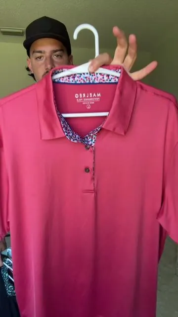 #golfpoloshirt #golfshirt #golfpolo  #golfclothes #larvaee  