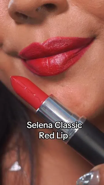 this Russian red and the vino lip liner is a classic for Selena and I had to run and get it myself when I saw the Mac store was here on the Tiktok Shop ! @@M.A.C Cosmetics StoreRUN! Code: CREATORPIC to save more 💸💸💸 😍😍✨😍😍😍 ##selenaquintanillafans ##TTSBeautyBesties##tiktokshoprestock##TikTokShopCreatorPicks ##MACCosmeticsNewArrivals  