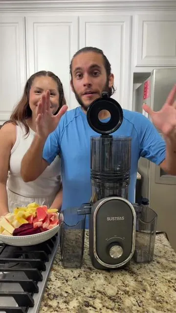 Haciendo juguito con mi novio 🥰