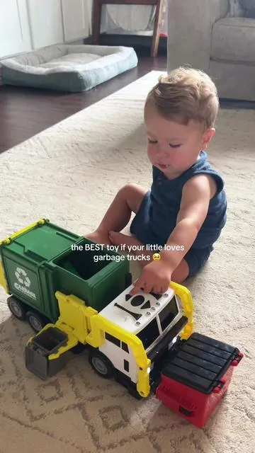 a toy he plays with daily 🙌🏼 #garbagetruck #trashtruck #toddlertoys #christmastoys #tiktokshoprestock 