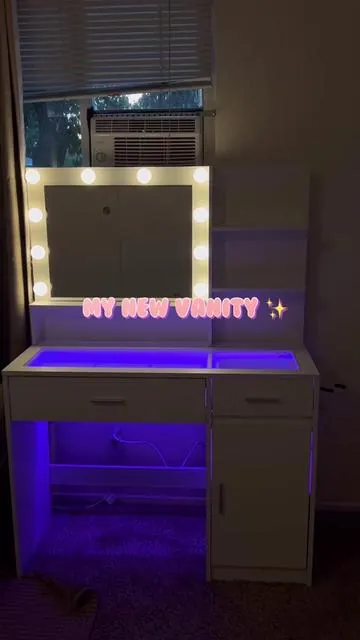 I LOVE ✨ #vanity #fypシ #girlythings #vanitymirror #vanitytour #vanitytour #559 #pink 