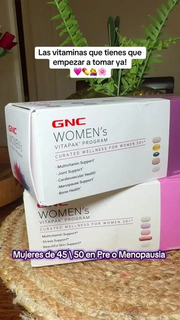 Ya están disponibles las de 50 para mujeres!! Vienen bien completas! Las mejores vitaminas GNC.🤌😍💊💁‍♀️🩷#fyp#vitamins#gncvitapak #vitaminasparamujeres #menopause 