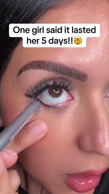 Hands down the most bold and long lasting eyeliner! #eyeliner 