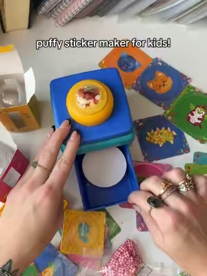 the coolest kids toy I’ve ever seen!! DIY puffy sticker maker- I would love lovedddd this as a kid! #kidstoy #stickermaker #momlife #kidscrafts #kidsactivities 