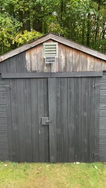 #fallfreshness #tiktokshopcreatorpicks #solarlight #shedlight #sheshed 