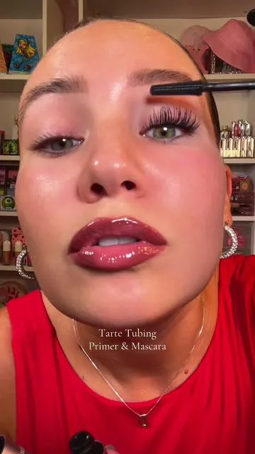 Please explain what you put in this mascara 😳🔥 @tarte cosmetics #mascara #mascarareview #mascarahacks #lashes #viralproducts @Maureen Kelly 
