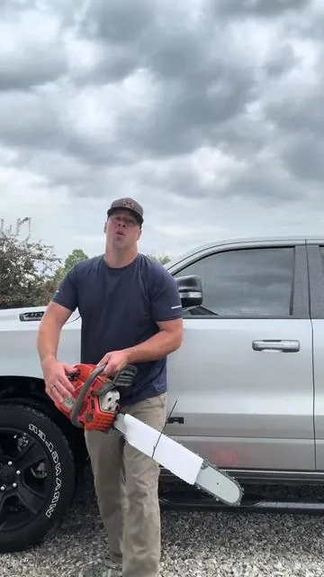 This NeoTec 62CC Chainsaw has more than enough power to get the job done! @Neotec #chainsaw #homeowner #treetrimmimg #diyhome #stormdamage 