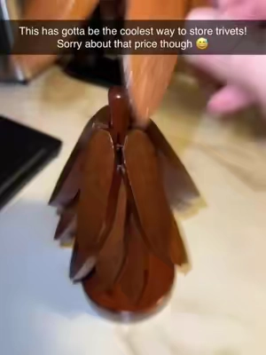 I’m so in love with this trivet holder that’s in the shape of a tree! #tiktokshopcreatorpicks #KitchenHacks #kitchengadgets #tiktokshopcybermonday #tiktokshopblackfriday 