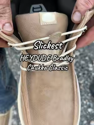 HEYDUDE Bradley Chukka Classic #heydudeshoes #heydudes #mensfashion #mensshoes #tiktokshopfalldealsforyou @HeyDude 