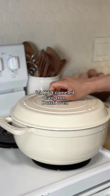Soup season is right around the corner! 🤍