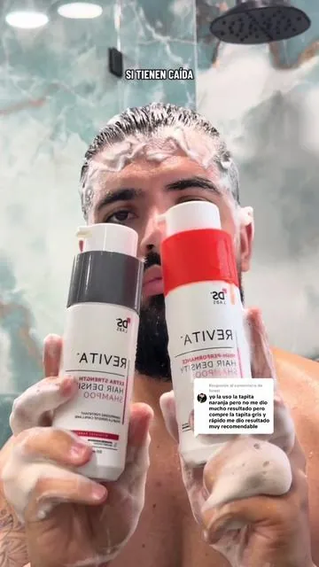 Respuesta a @Israel shampoo densidad o extra fuerte? Cuál debo utilizar👇. • ambos son excelentes opciones pero todo depende cada persona, hay miles de reseñas de personas que les funciona el clásico de tapa naranja y a mí también, pero también está la versión más fuerte de tapa gris que quizás por algunos ingredientes activos adicionales puede funcionar mejor en muchos casos, lo importante siempre será ser constante y utilizar buenos productos a mediano largo plazo o como nuestro shampoo de uso diario o cuando nos duchemos  #hairtips #shampoo #bestshampoo #alopecia #hairloss 