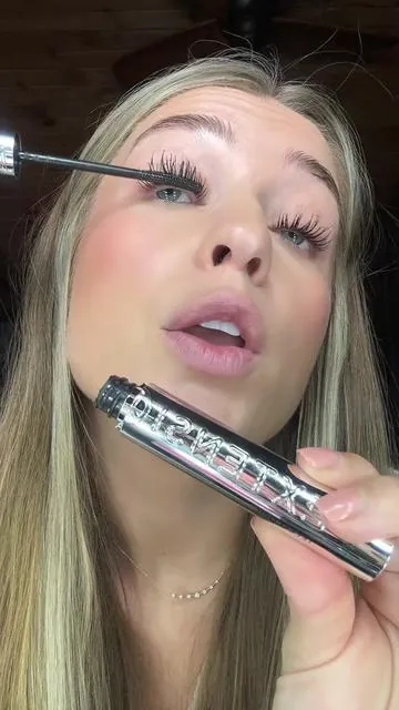 Free shipping and exclusive here. This new @loréal paris usa EXTENSIONIST mascara is great and affordable #affordablemakeup #newmakeupproduct #tiktokshopnewarrivals #lorealextensionistmascara #extensionistmascara #beautytiktok 