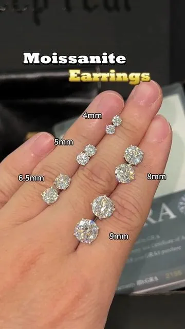 Moissanite earrings available in different shapes & sizes.#delzzad #moissaniteearrings #earrings #moissanite #fashionfest 