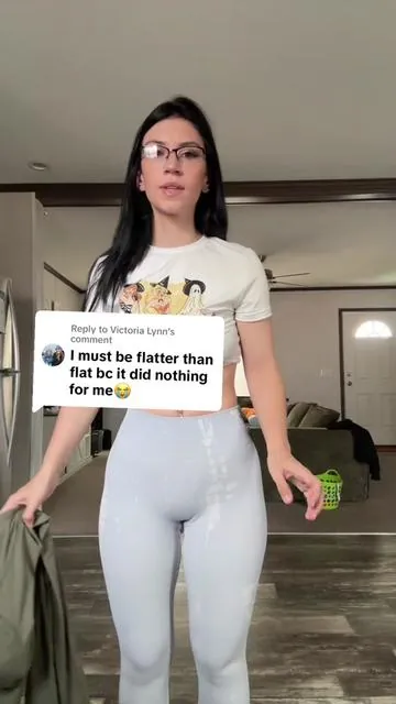 Replying to @Victoria Lynn I’ve gotten so many comments on “it doesn’t work for me” so here’s how to MAKE them work for you!!!! #halara #halaraactive #panttutorial 