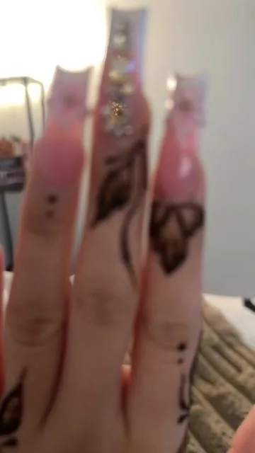 maybe u just need henna #FentySuperBrandDay #LanguageLearning #foryoupage #fypシ #tiktokshop 