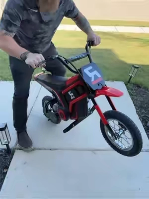 This dirtbike is incredible.. #dirtbike #rideon #toysforkids #offroad #christmasgiftideas 