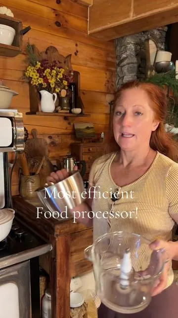 This Ganiza food chopper makes meal prep effortless 🍲 From chopping veggies to grinding meat, this 2-speed food processor with stainless steel & glass bowls is the ultimate kitchen essential. A must-have for farmhouse kitchen tools, homemade cooking, and quick healthy meals. #FoodChopper #FoodProcessor #KitchenTools #MealPrepEssentials #FarmhouseKitchen 