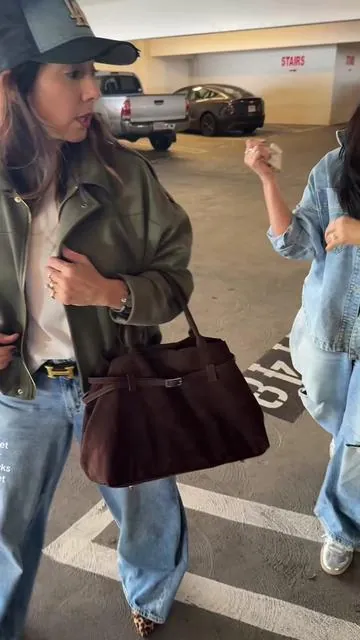 Military suede style jacket is gorgeous for fall! Grab your color! #tiktokshopcreatorpicks#suedestylejackets #militaryjackets #tiktokshopnewarrivals #fashionfalljackets