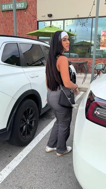 Perfect cargo pants and SO STRETCHY!!! #pants #leggings #cargos 