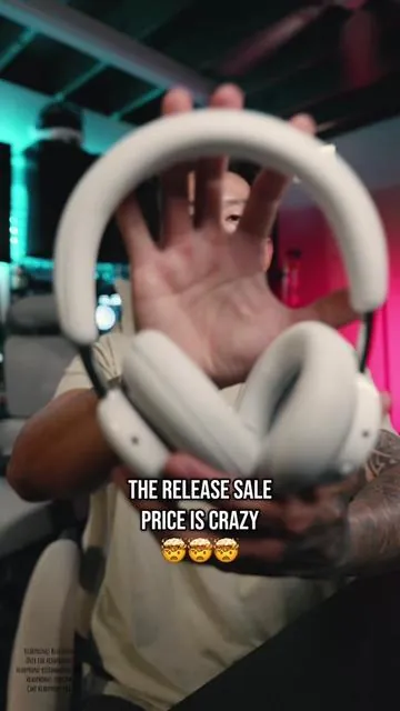 Cmf headphone pro by nothing is finally here and for the money there is a lot to unpack. Aesthetically Cmf by nothing makes crazy good looking products from their phones, smart watches and now headphones. Removable earcups mean these headphones are going to last you a very long time. Amazing sound quality with easy an easy to use app to adjust your anc or eq settings with long battery life. The fast charging also gives you 5 hrs of use off a 5 minute charge which is great for me since I charge my headphones on the way to the gym. These are also very lightweight so you won’t get fatigued wearing these headphones for long periods of time.  #Nothing #CMFHeadphonePro #Tiktokshopfalldealsforyou #FallFreshness #Headphone