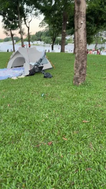 So people who like camping and traveling can try this portable WiFi I bought on TikTok, no SIM card and roaming fees, it can be used in more than 100 countries.#Portablewifi #camping #WiFi #Portablewifi #travelhotspot 